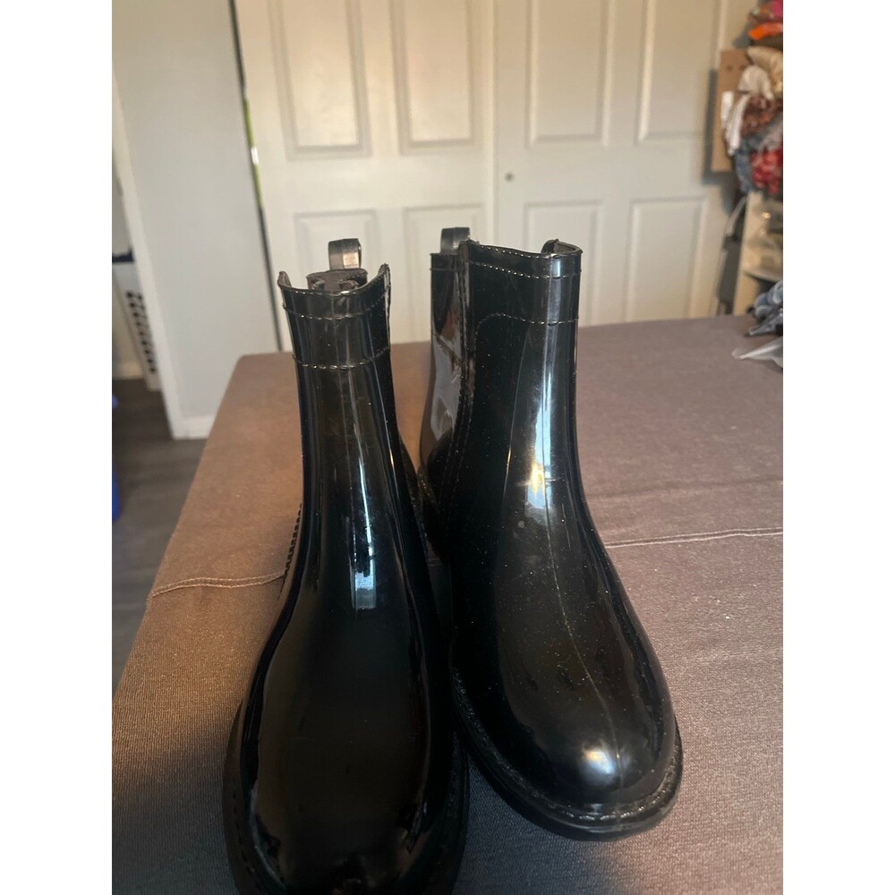Rain Boots black Nichole miller size 7